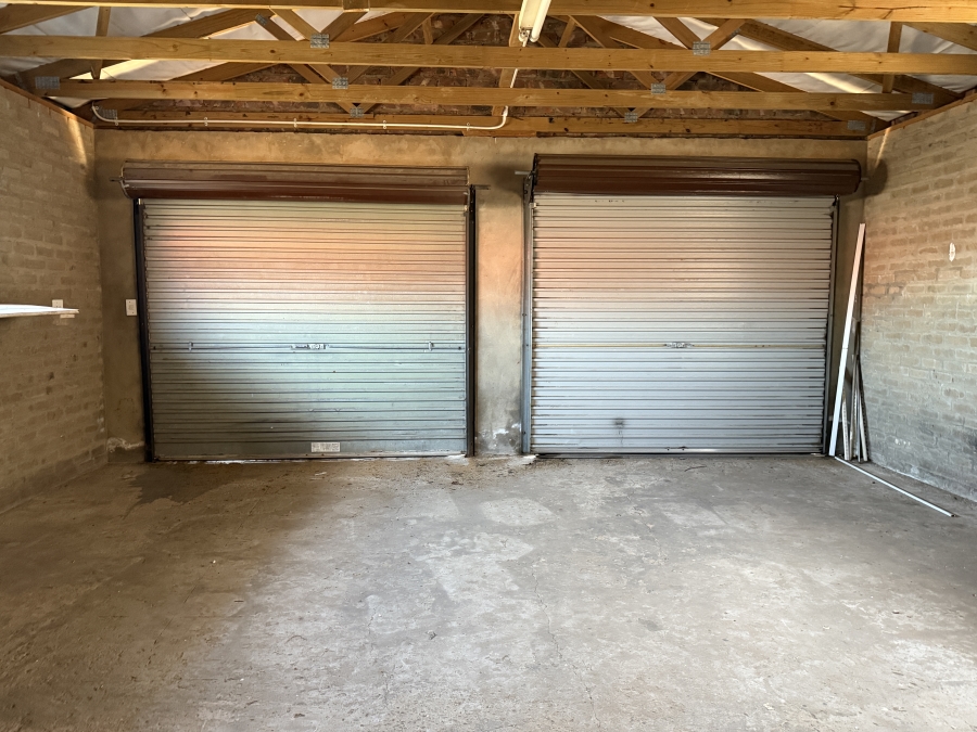 2 Bedroom Property for Sale in Stilbaai Wes Western Cape